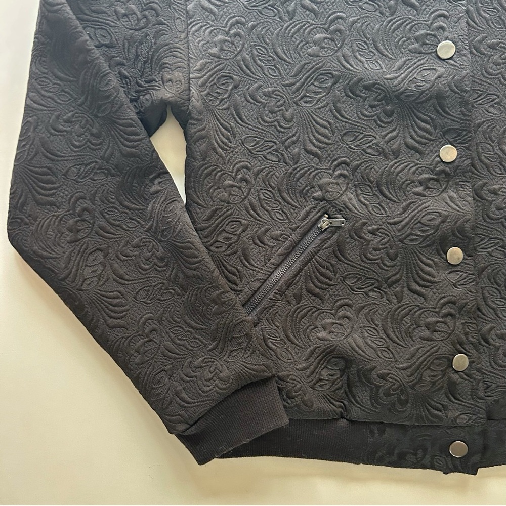 StyleMint Black Textured Floral Bomber Jacket Snap Front Round Neck Size S - Picture 5 of 9